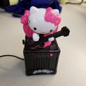 Hello Kitty Small Animated Speaker